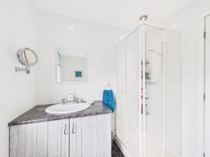 Bathroom- click for photo gallery